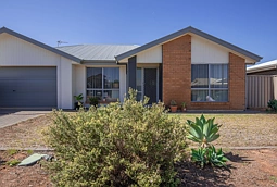 26 Mcinness Street, Whyalla Jenkins