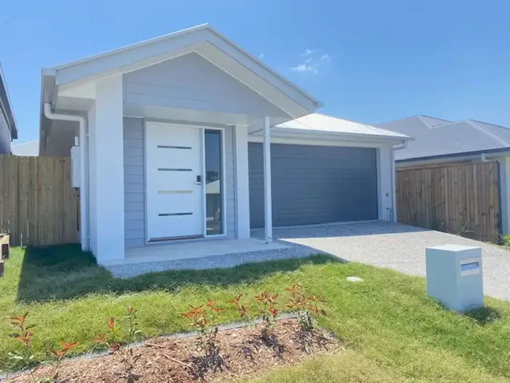 Modern 3-Bedroom Home on Georgina Street