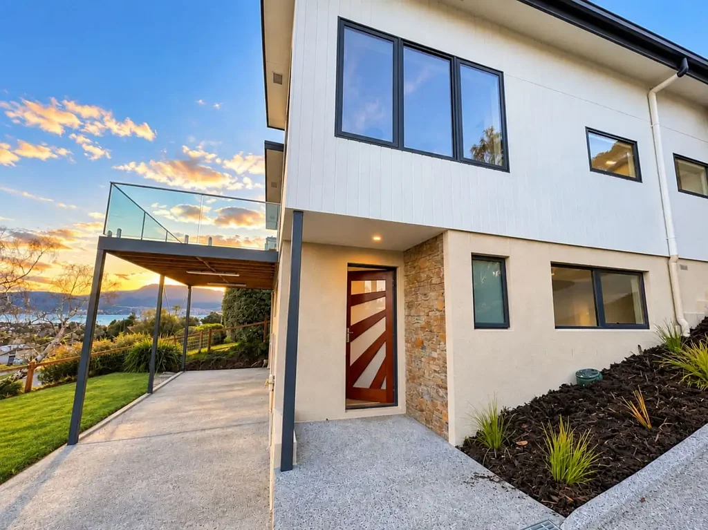 Bellerive 3房  Contemporary Bellerive Living with Spectacular Views