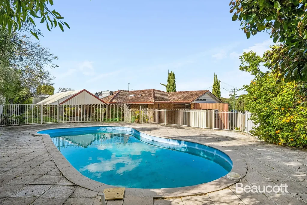 Beldon 3 Slaapkamer Endless Potential on 760sqm in the Heart of Beldon