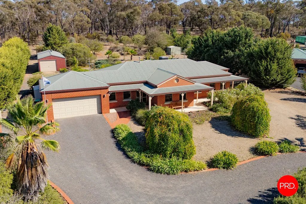14 Michelle Drive, Maiden Gully, VIC 3551