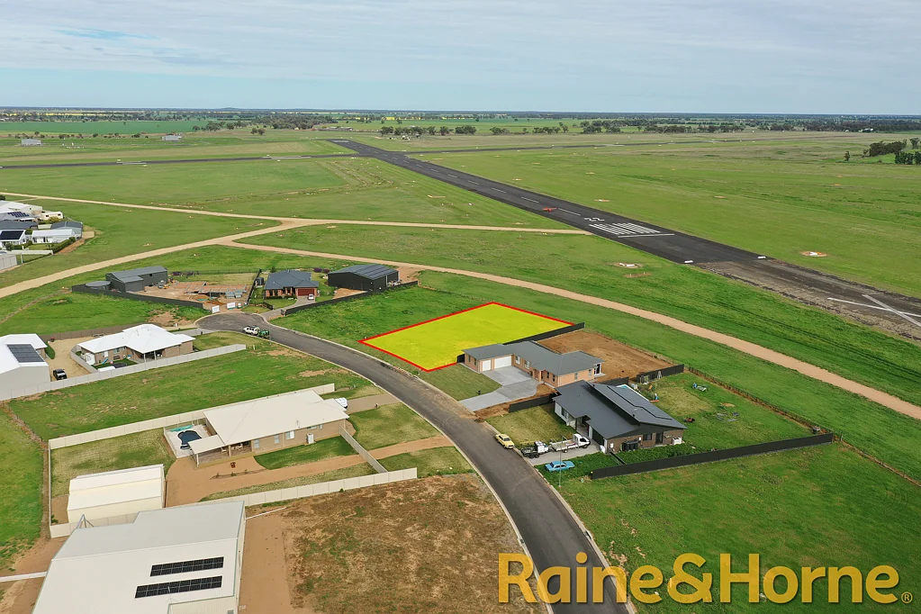 16 Kingsford Smith Place, Narromine, NSW 2821