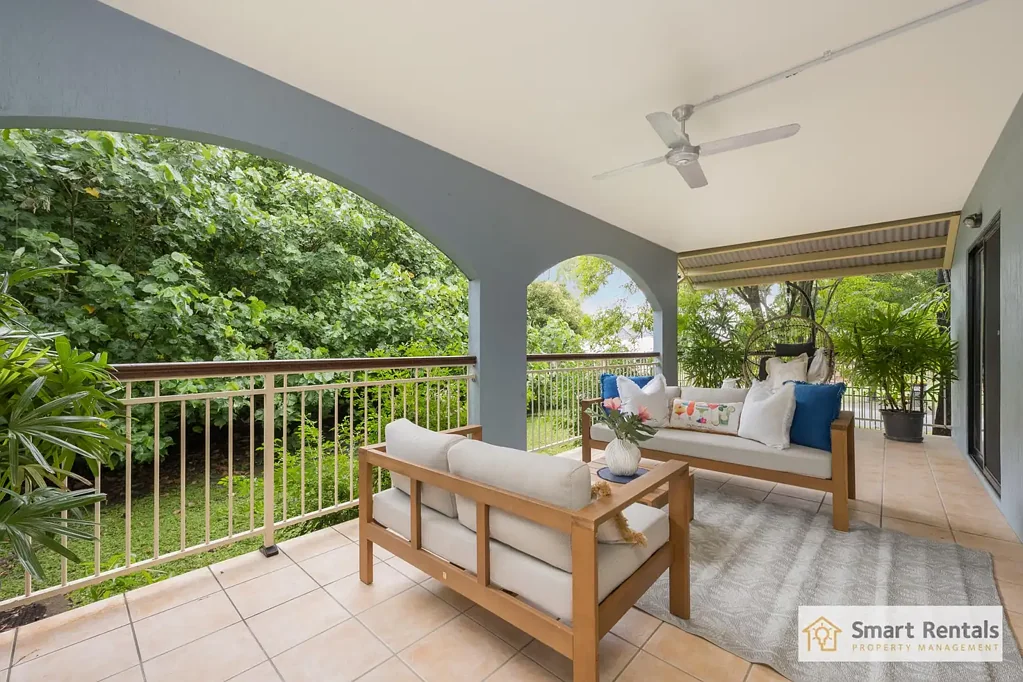Beautiful Douglas Apartment with Bushland Outlook