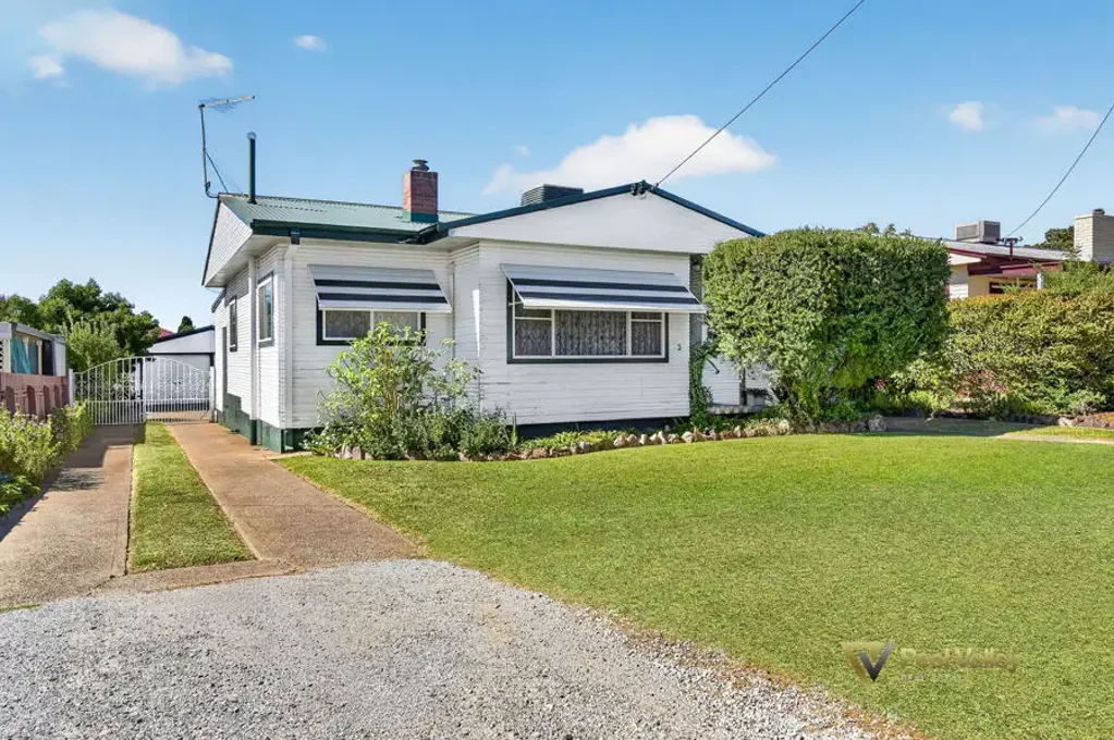 3 Churchill Street, Tamworth, NSW 2340