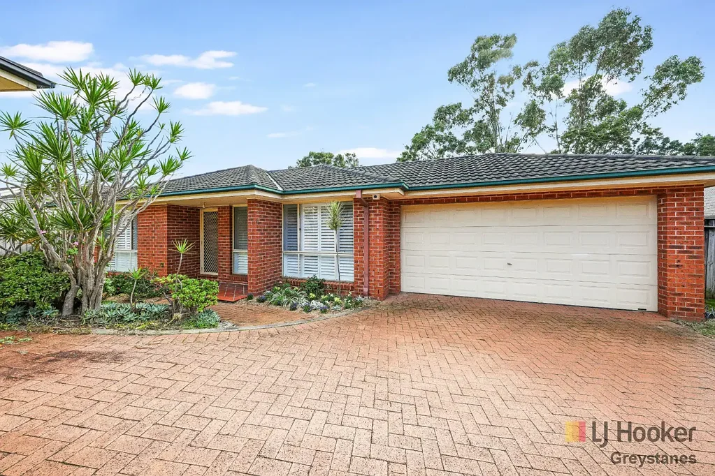 Greystanes 3 Bedroom NOTHING TO DO, EVERYTHING TO LOVE!!!