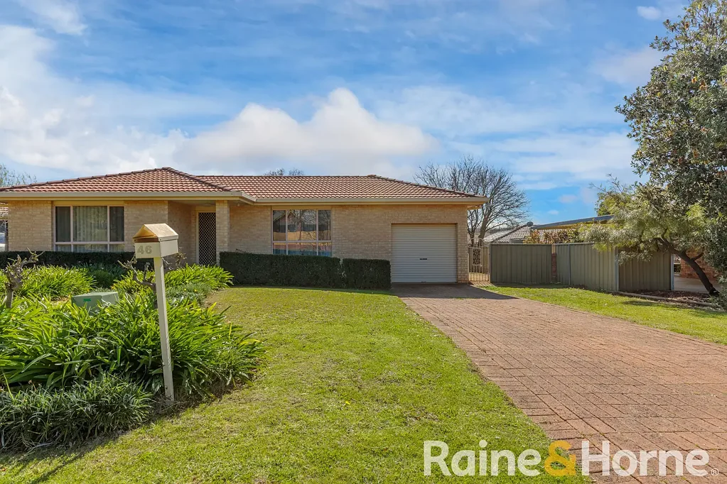 Dubbo 3ਬੈੱਡਰੂਮ Room to Live, Relax & Entertain