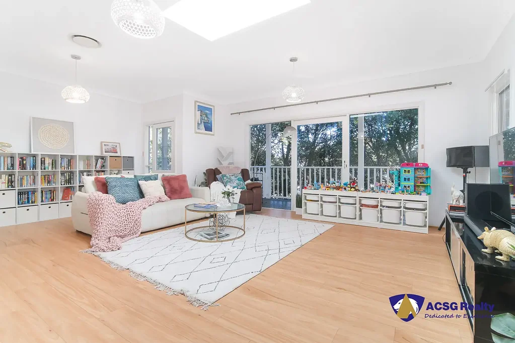 Lindfield 3 Bedroom Great chance for a young family looking to break into the exclusive Lindfield market