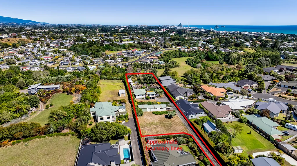 102 Queens Road, Glen Avon, New Plymouth, Taranaki