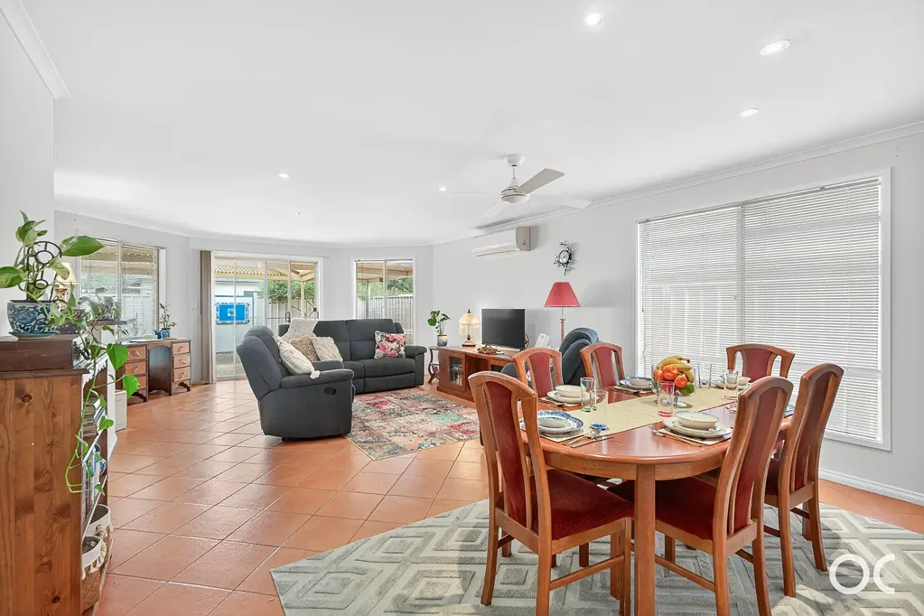 4 Africaine Drive, Mccracken, SA 5211