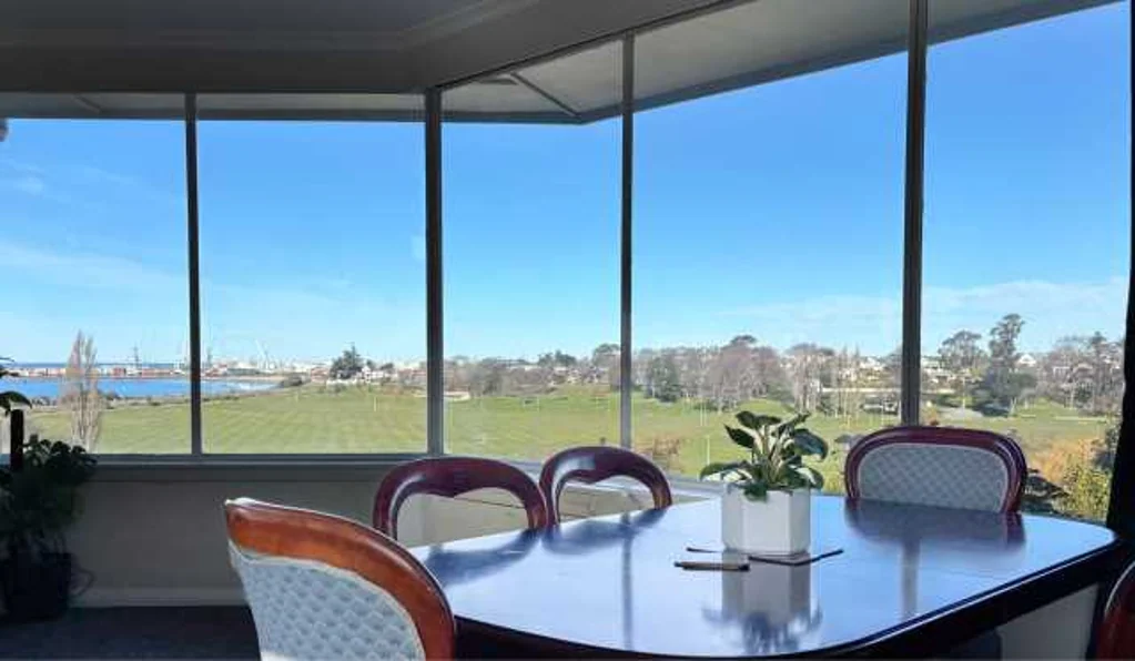 Waimataitai 3chambre Sea & Park Stunning view from sunny spacious Home