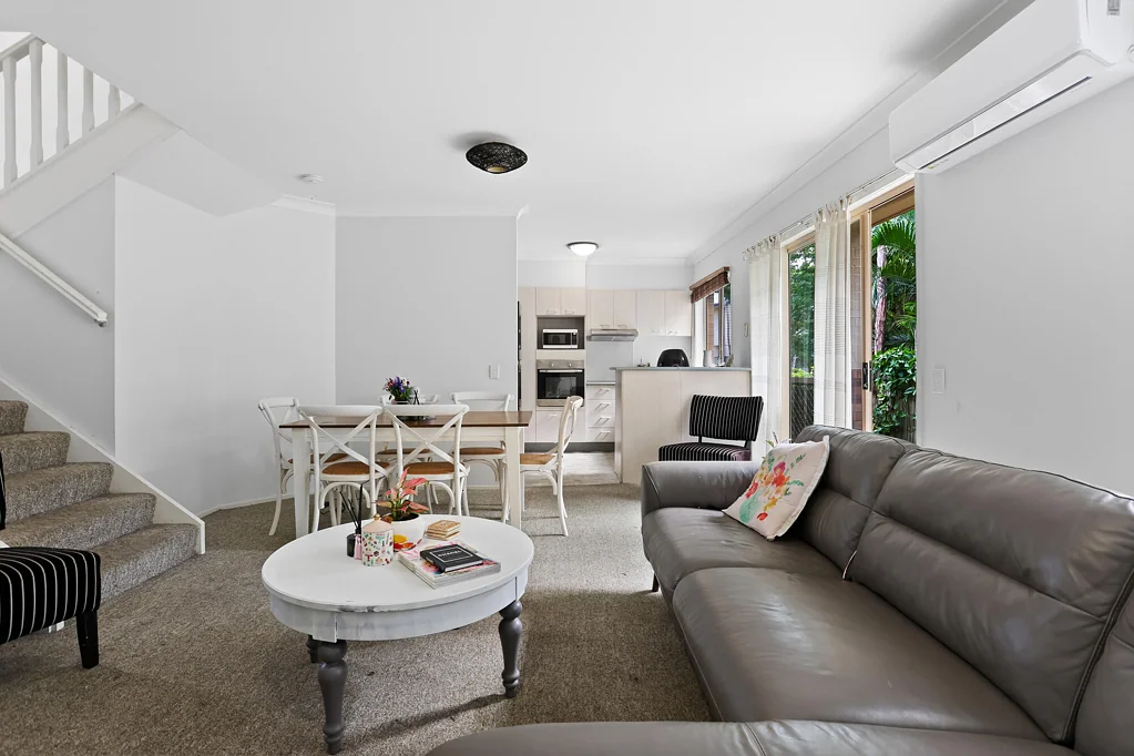 Molendinar 2غرفة نوم The Perfect Blend of Comfort & Convenience!