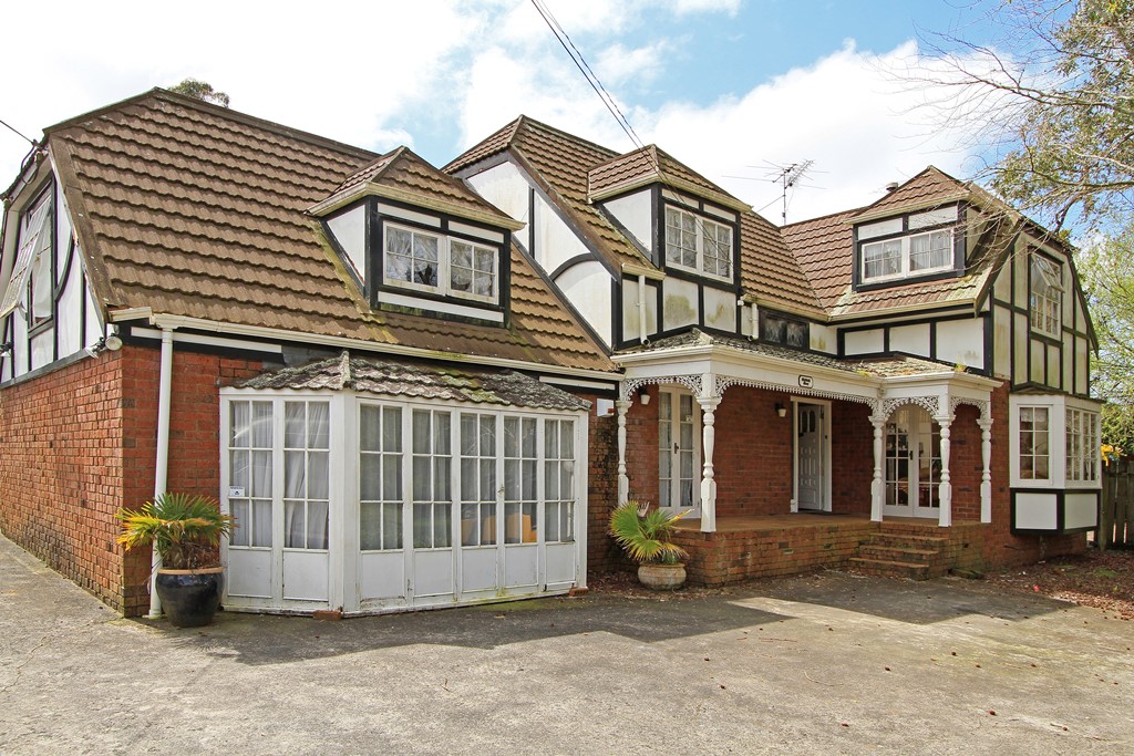 351 Henderson Valley Road, Henderson Valley, Auckland - Waitakere, 4 Bedrooms, 2 Bathrooms