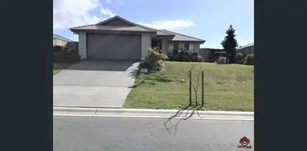 Bethania 4 Bedroom 4 Bedroom home in Bethania
