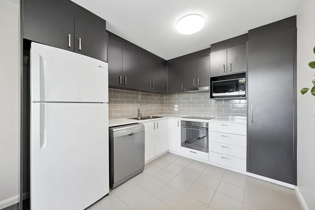 Franklin 1Zimmer Immaculate apartment, walking distance to shops and the light rail stop