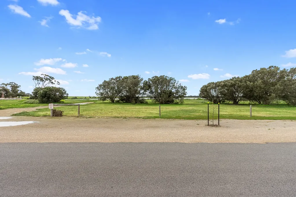 Yorketown  Prime Spacious Residential Allotment - Moments from the Heart of Yorketown