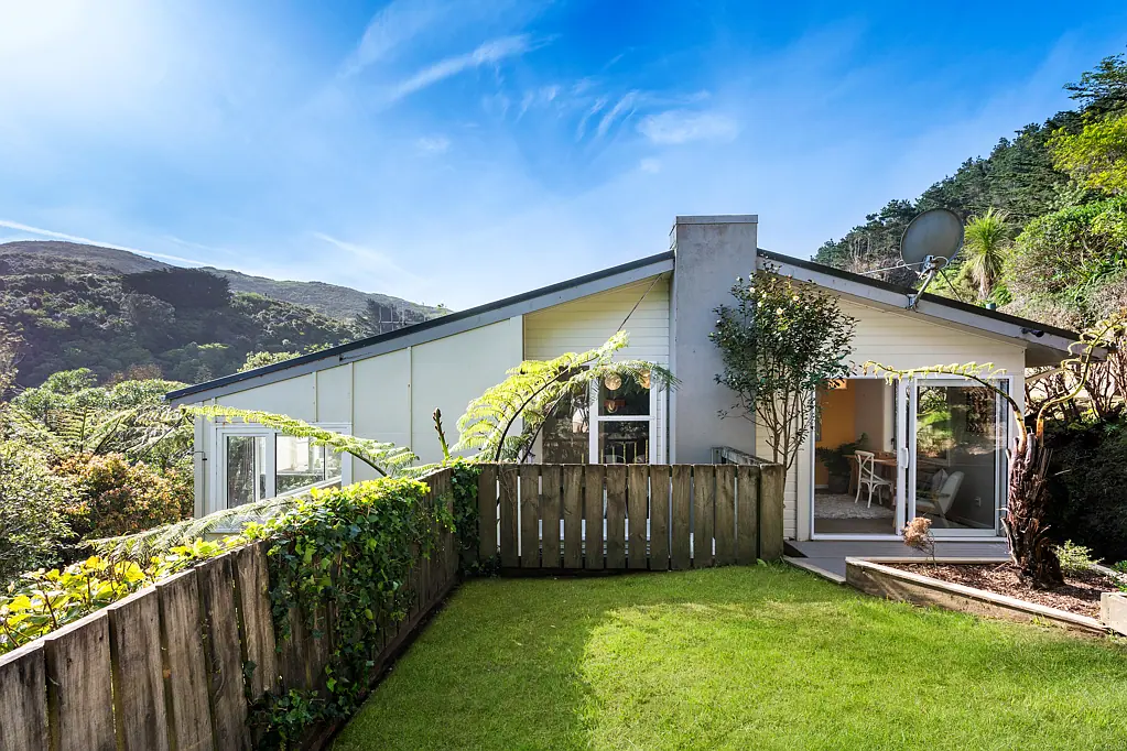 144 Parkvale Road, Karori, Wellington