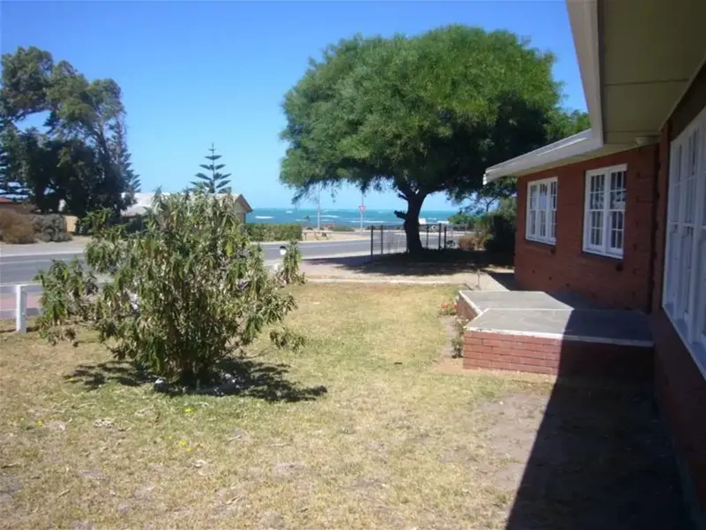 3 Bartel Boulevard, Encounter Bay sought after location only metres from the beach