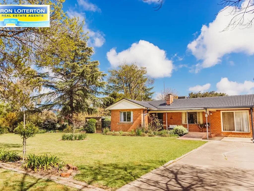 11 Olney Street, Cootamundra, NSW 2590
