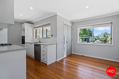 61 Derwent Drive, Long Gully, VIC 3550, 3 Kuwarto, 1 Banyo, House