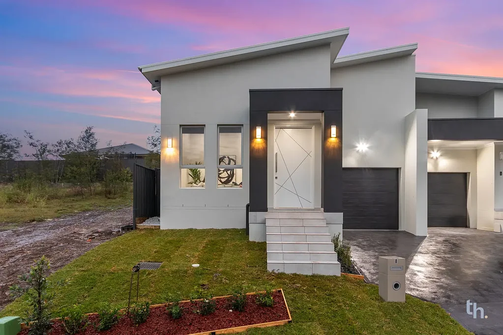 8 Becher Road, Farley, NSW 2320
