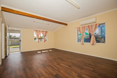 22 Carisbrook Street, Rocklea, QLD 4106, 3 Bedrooms, 1 Bathrooms, House