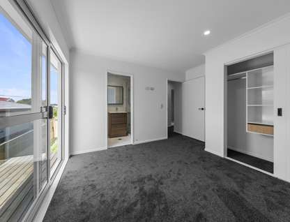 2/164 Princes Street East, Otahuhu, Auckland City, Auckland, 4房, 2浴, 独立屋