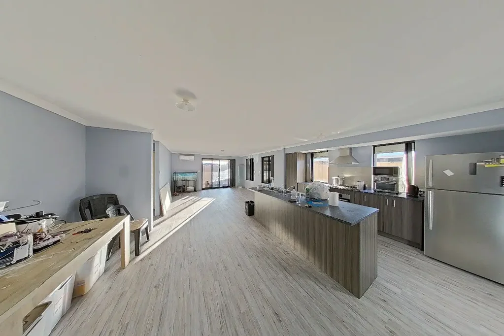 Baldivis 5ਬੈੱਡਰੂਮ ## Renovator’s Opportunity – Five-Bedroom Value in Baldivis