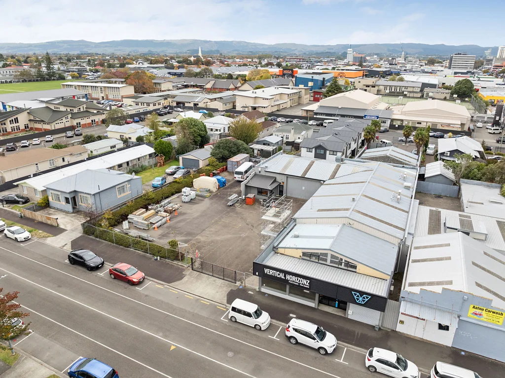 Palmerston North Central Versatile commercial site