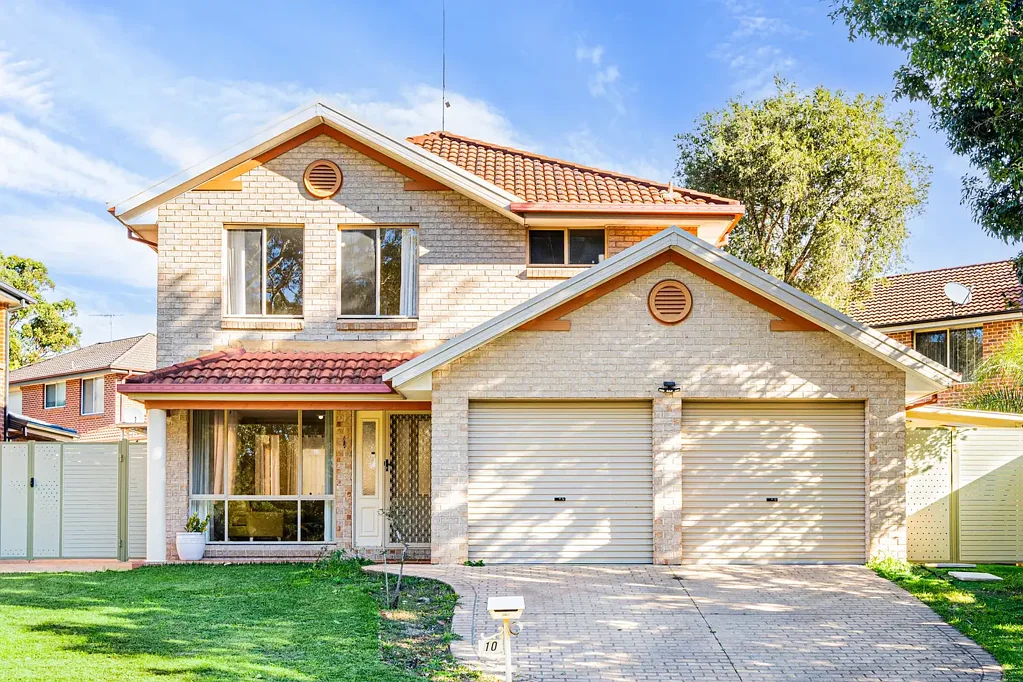 Spacious home opposite reserve