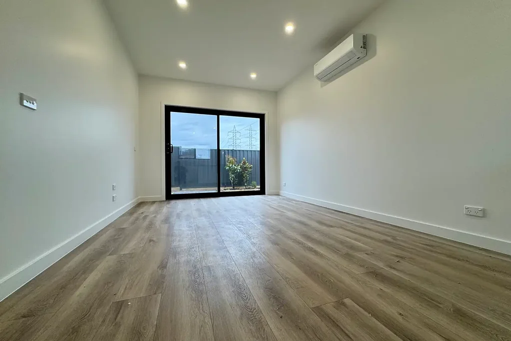 St Albans 3 Bedroom MUST BE SOLD! Make an Offer