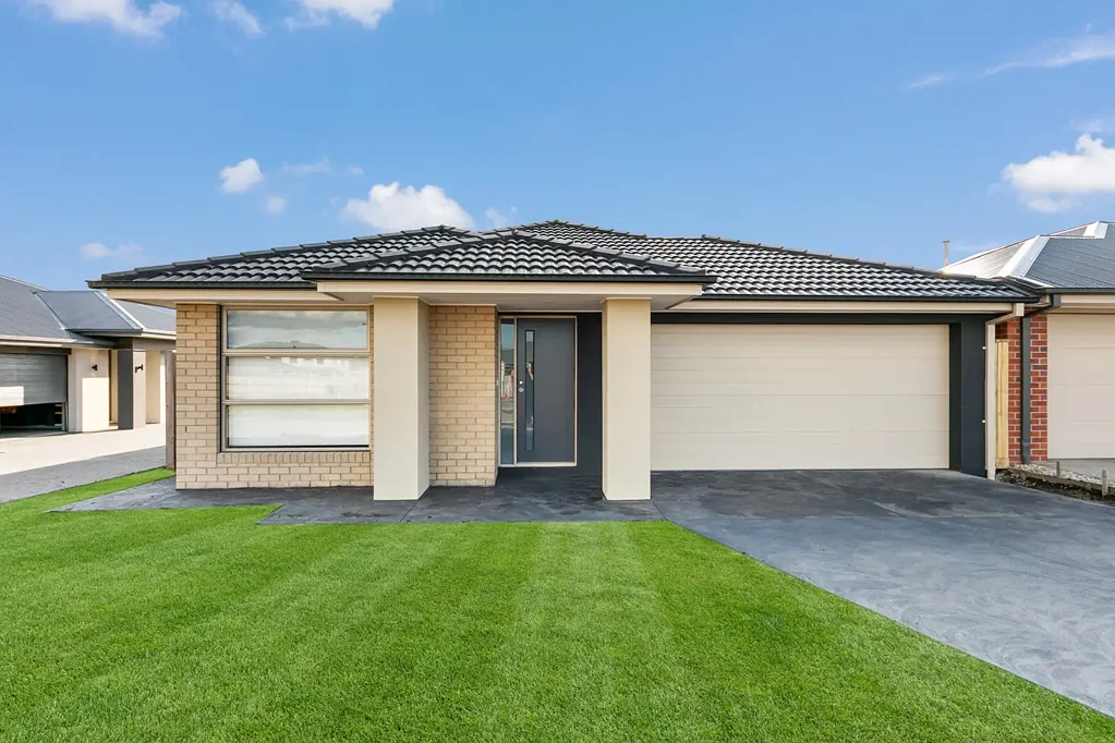 Spacious Family Home in Mandalay Estate with Alfresco & Modern Comforts