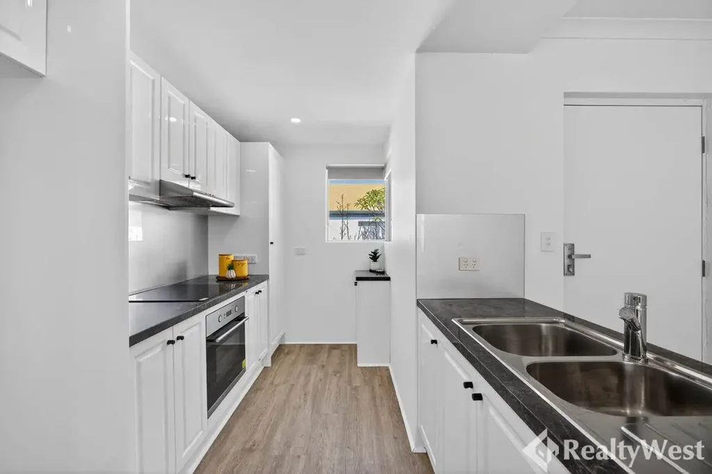 Cannington 2房  UNDER CONTRACT