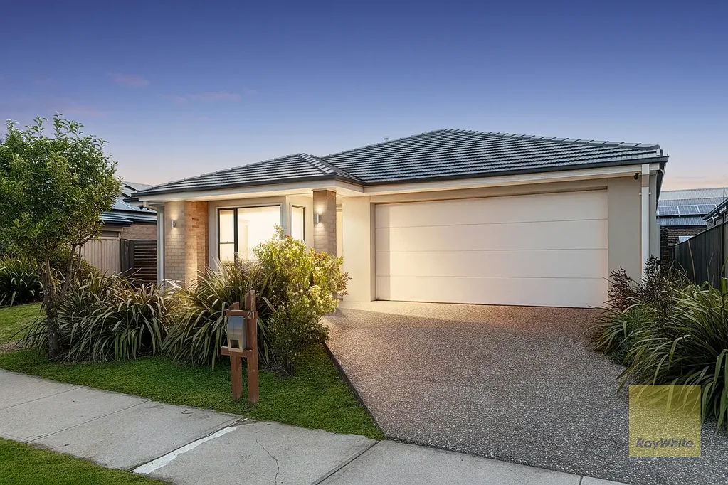 Fraser Rise 4ห้องนอน Proudly Presented by Ray White West Realty!