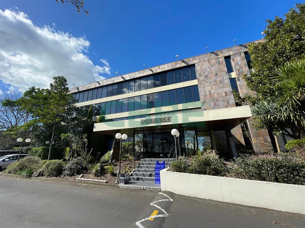 East Tamaki CBRE - Substantial Springs Road Office