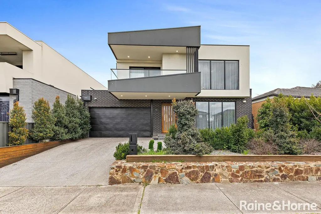 Greenvale 4 Bedroom A Statement of Modern Luxury