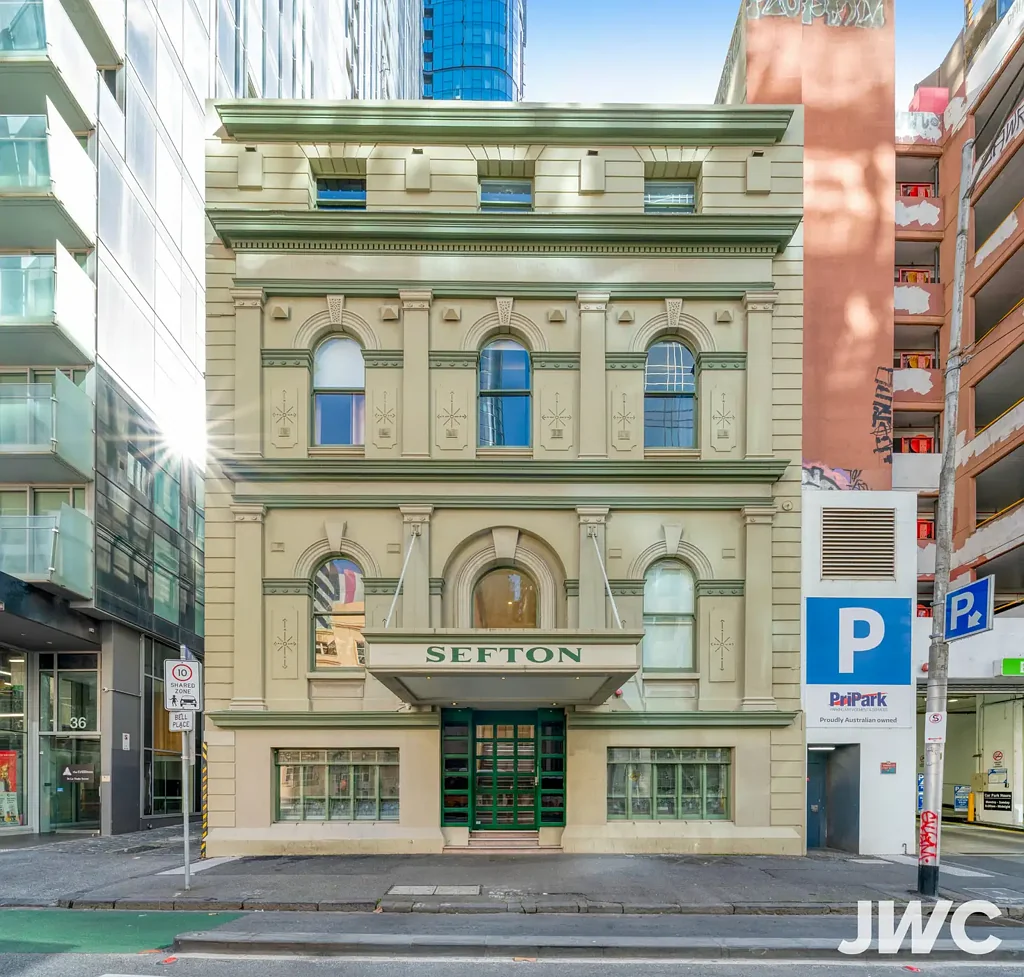 Heritage Charm Meets CBD Convenience – Spacious 3-Bedroom Apartment with Secure Parking