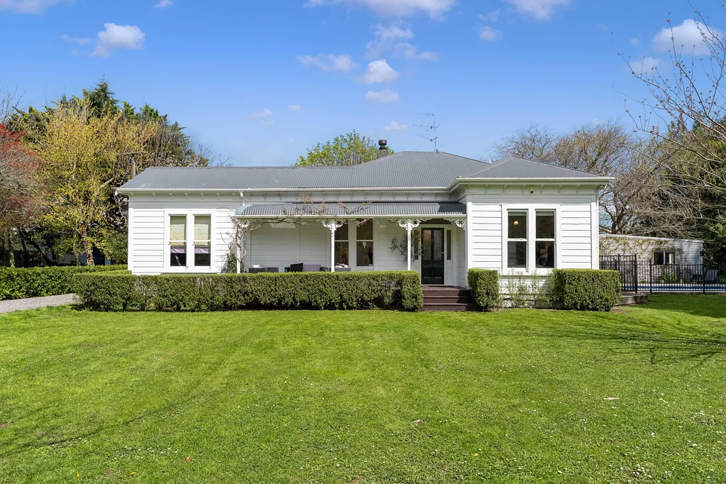 Dalefield/Wakatipu Basin 4房  Country Living with Secondary Accommodation