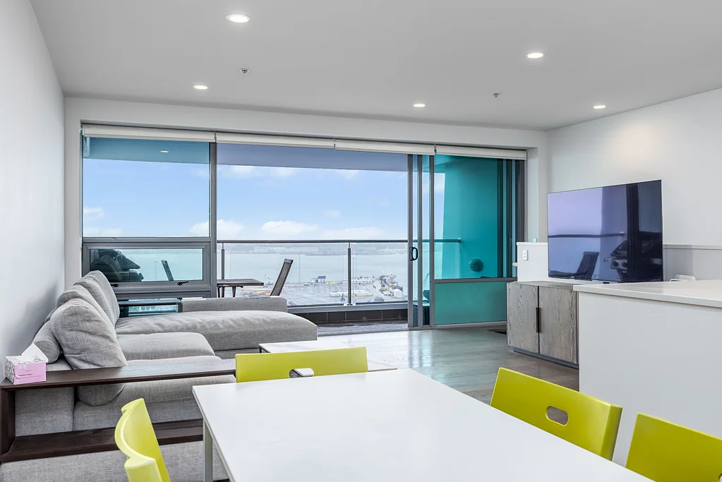 Auckland Central 3房  Penthouse Level - Split Level - THREE CAR PARKS