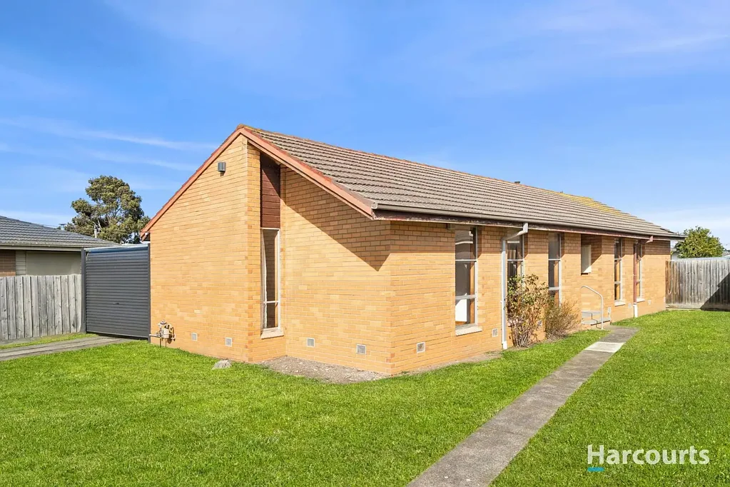 Beautifully Renovated Family Home in a Quiet Court