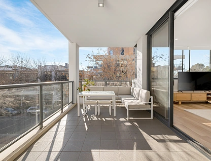 125/53 Eyre Street, Kingston, Inner South, 3 침실, 2 욕실, Apartment