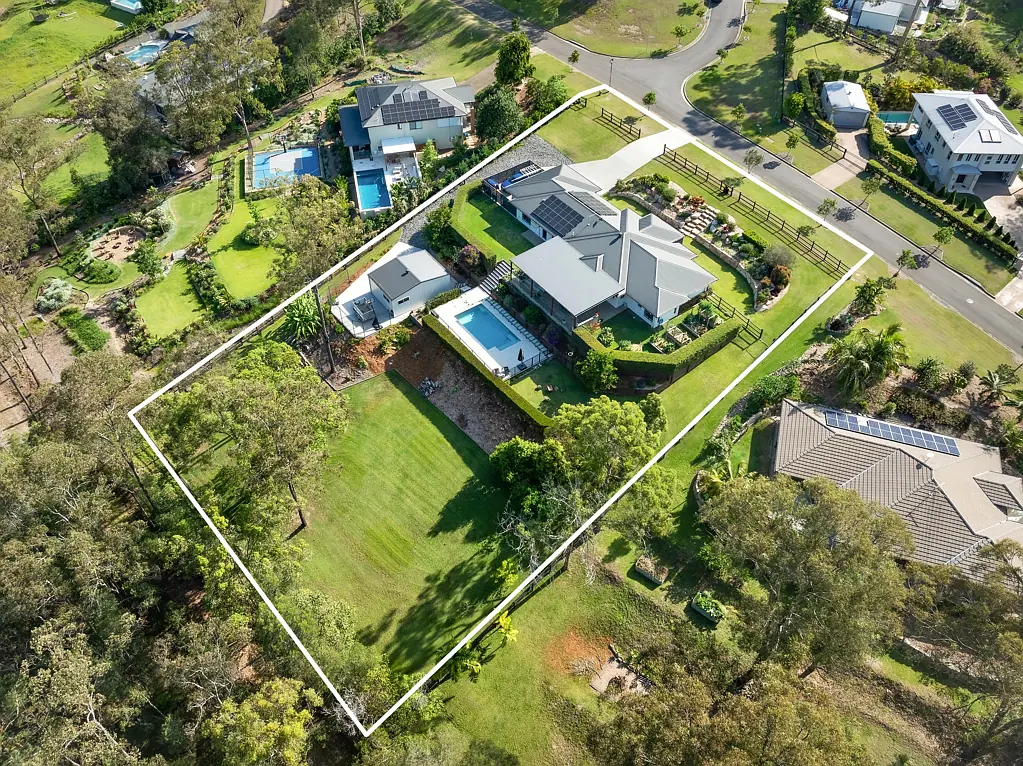 142 Nathanvale Drive, Mount Nathan, QLD 4211