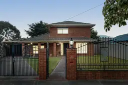 7 Hoddle Way, Altona Meadows