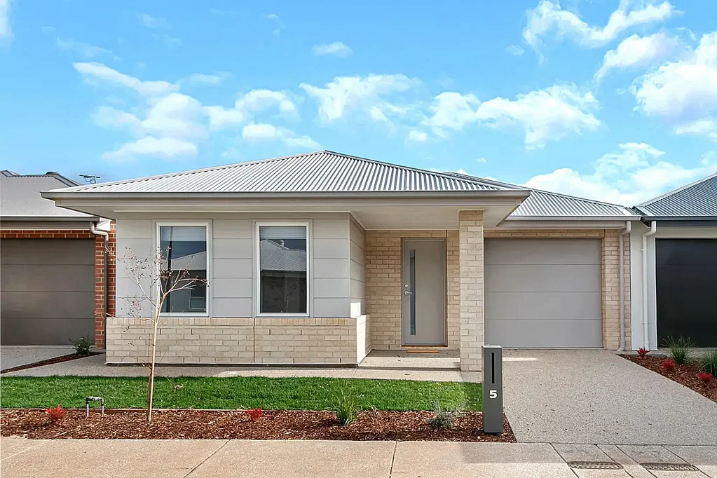 Brand new build in highly sought after estate - Wednesday 2nd July 2025 @5pm - 5.15pm