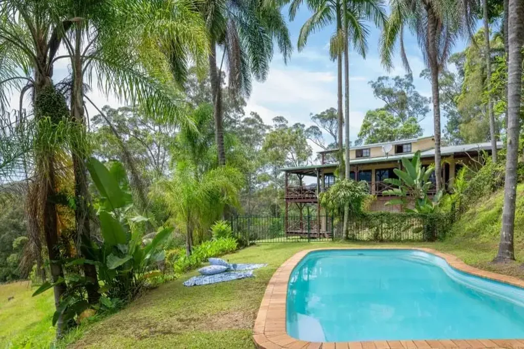 Bellingen 7房  Large Family Home with pool and Cottage set on 52.37 Hectares.
