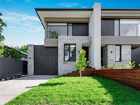 Immaculate, Brand new 5 Bedroom home