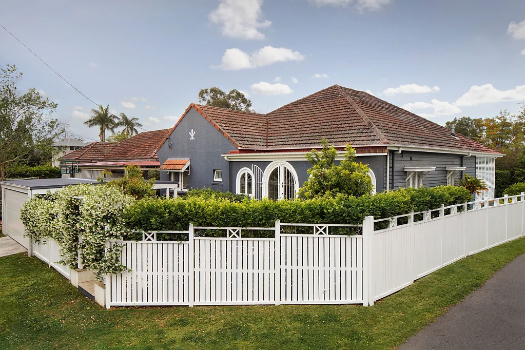 19 Hawthorne Avenue, Ashgrove, QLD 4060