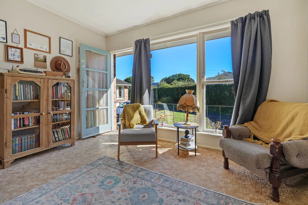 Mount Eden 1 Slaapkamer Mount Eden’s BEST Opportunity – Act Quick!