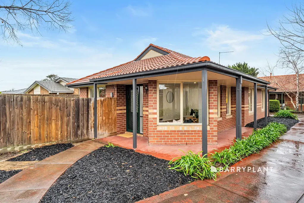 Narre Warren 3कमरा Your Move-In Ready Opportunity Awaits - No Body Corp Fees