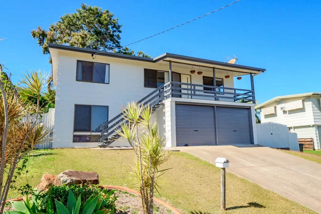 CHARMING HOME AT 19 CEDAR STREET
