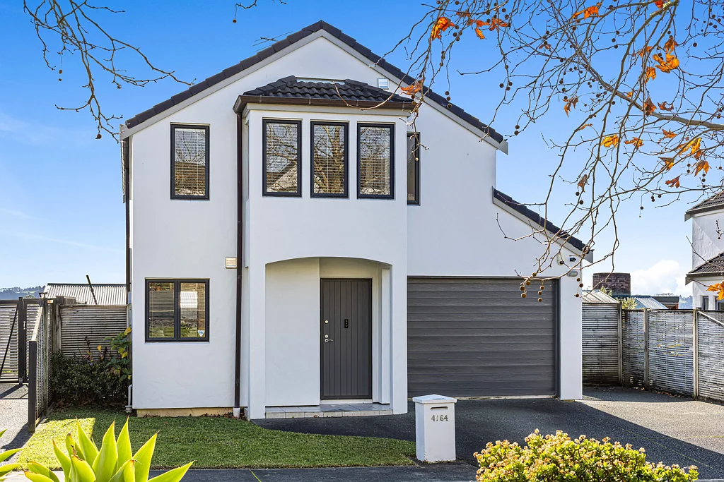 4/64 Schnapper Rock Road, Schnapper Rock, North Shore City, Auckland